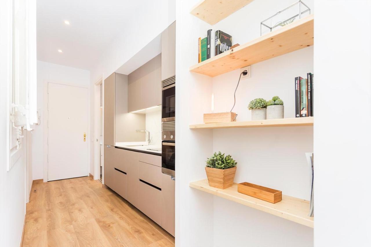 Cozy Apartment Close To Passeig De Gracia บาร์เซโลนา ภายนอก รูปภาพ