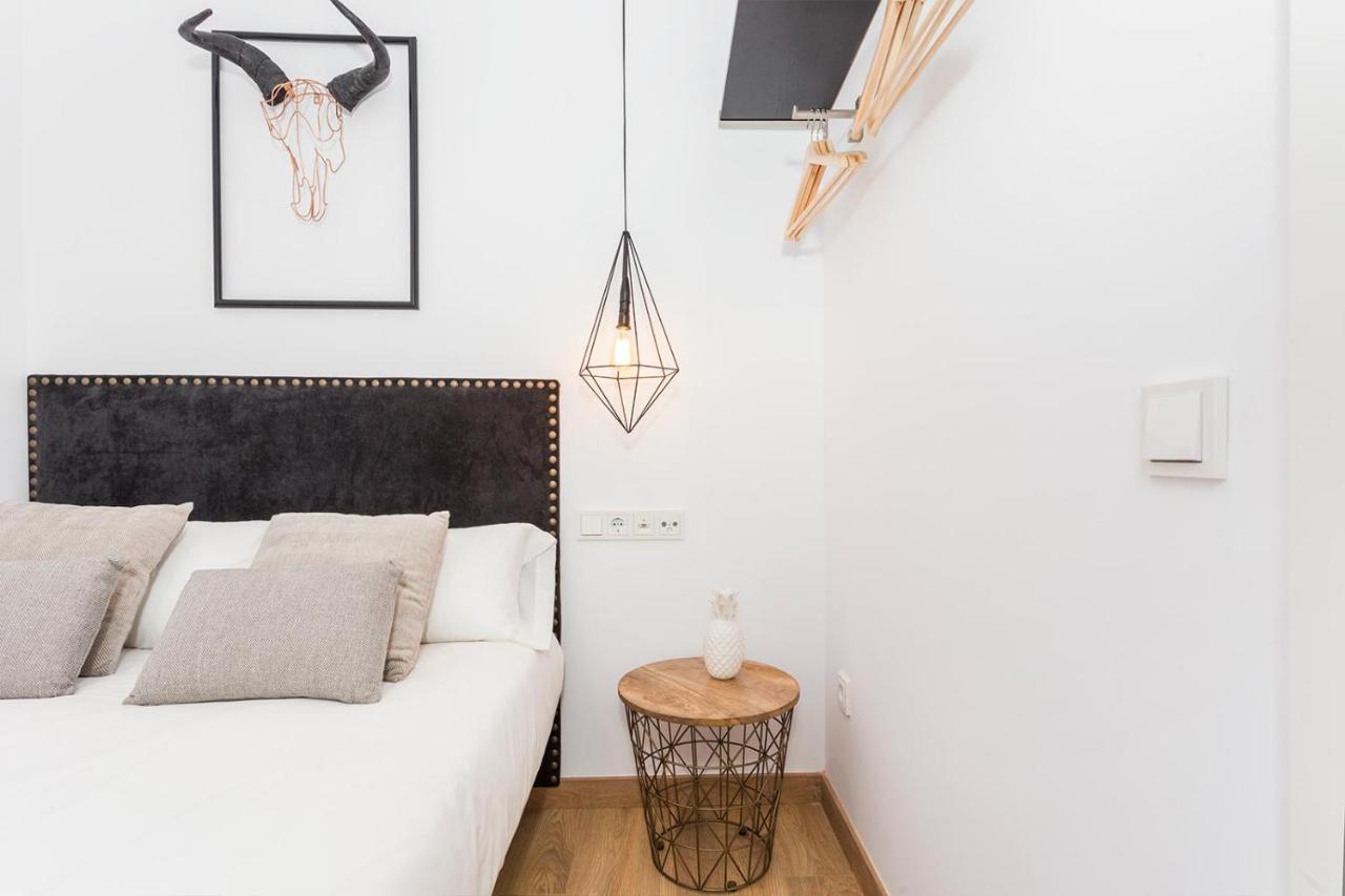 Cozy Apartment Close To Passeig De Gracia บาร์เซโลนา ภายนอก รูปภาพ