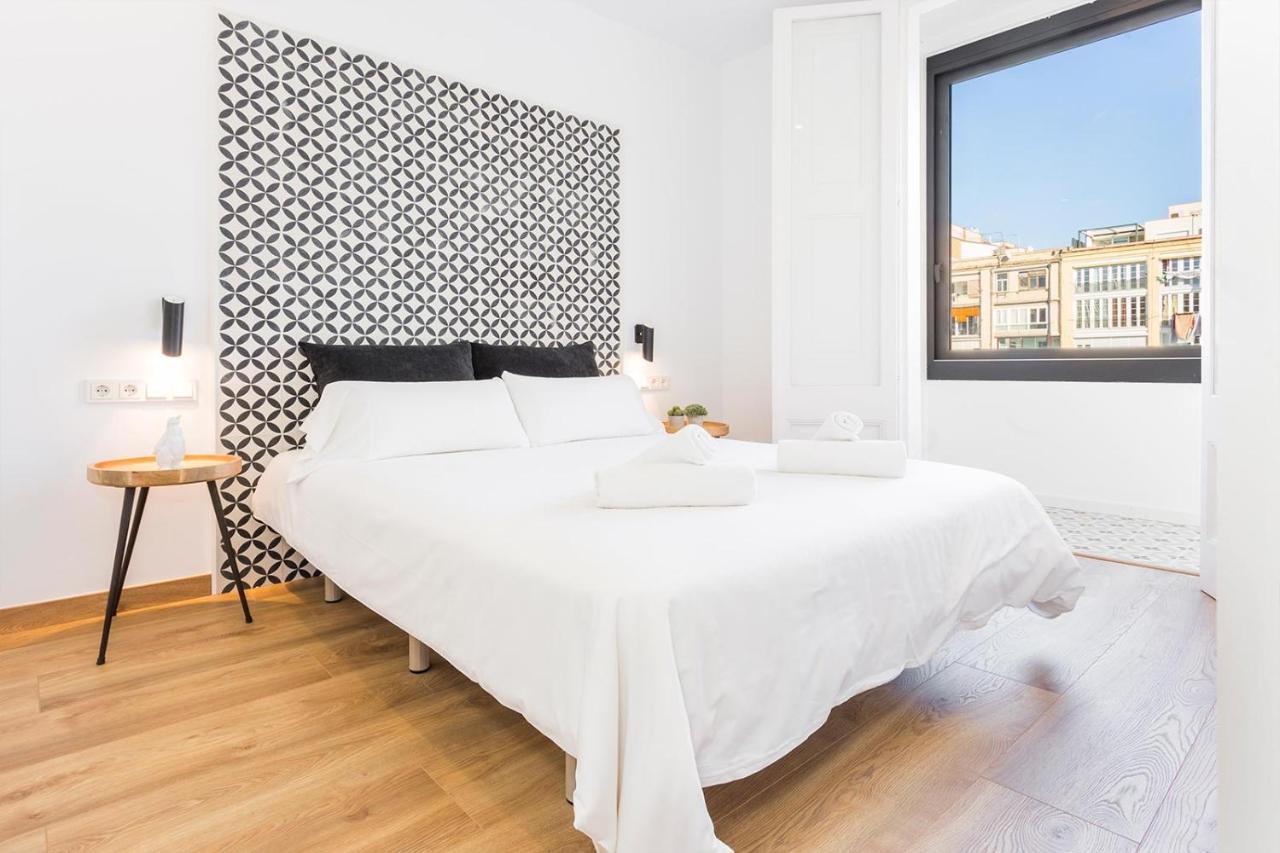 Cozy Apartment Close To Passeig De Gracia บาร์เซโลนา ภายนอก รูปภาพ